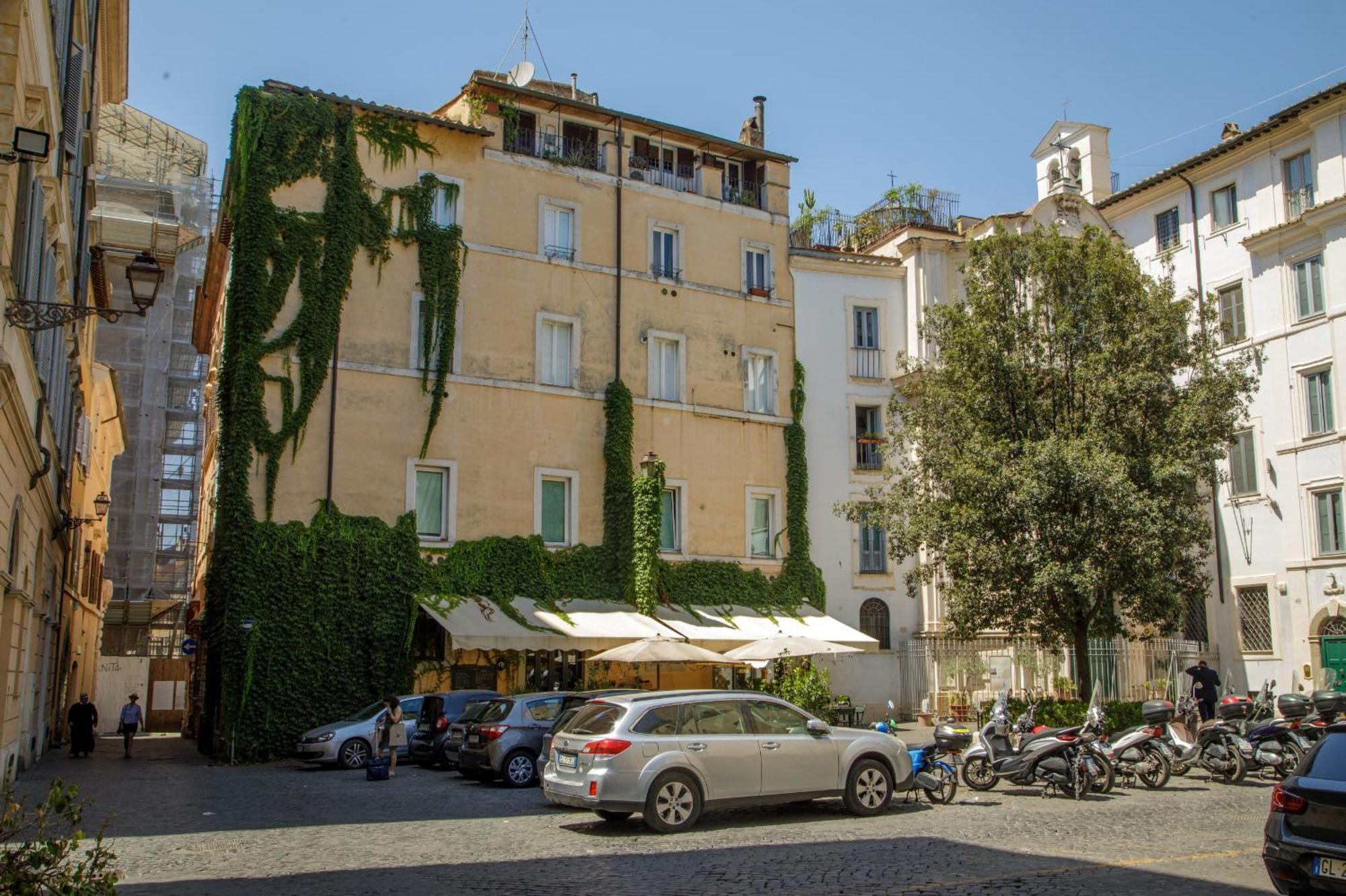 The Right Place 4u Campo De Fiori La Quercia *